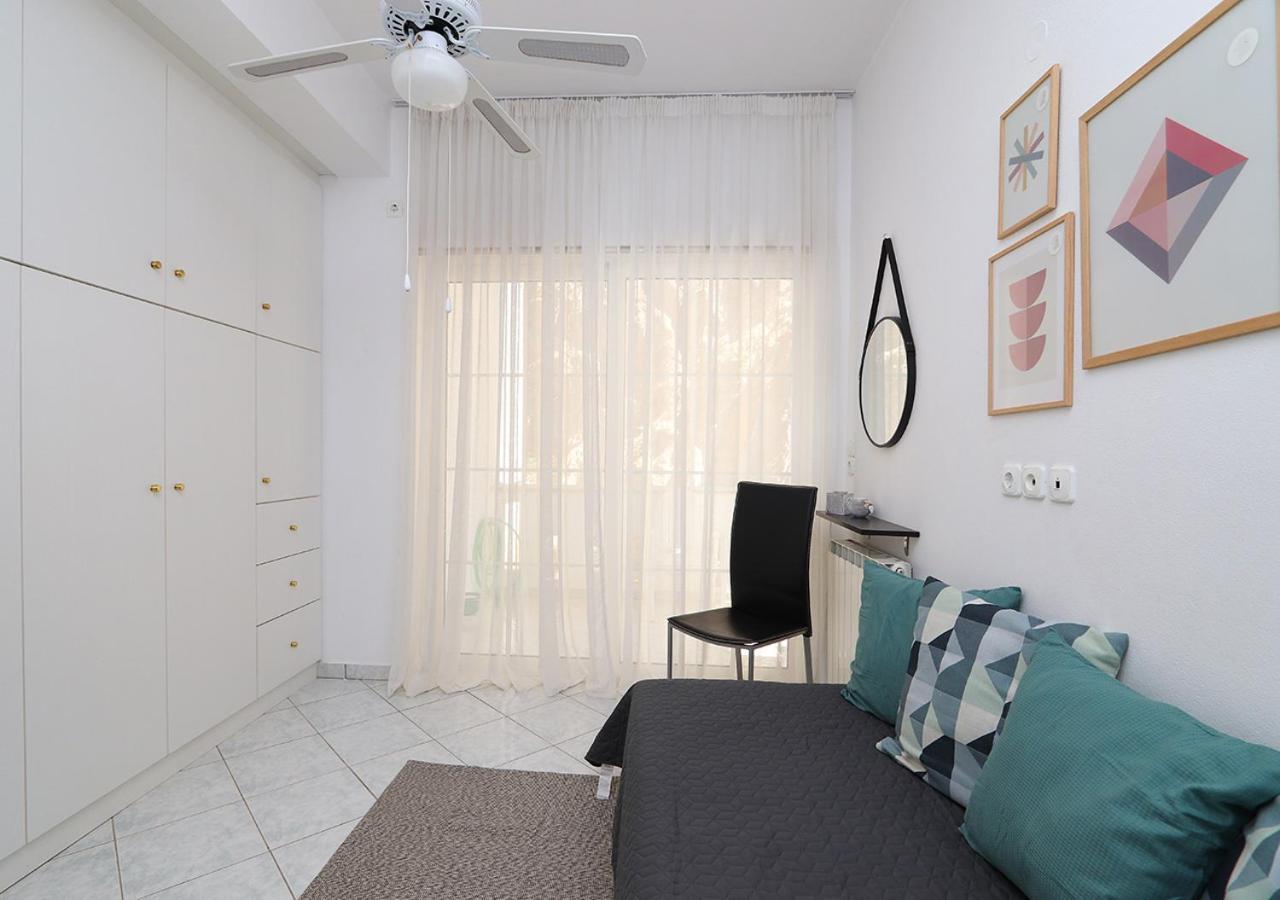 Sunset Apartment *